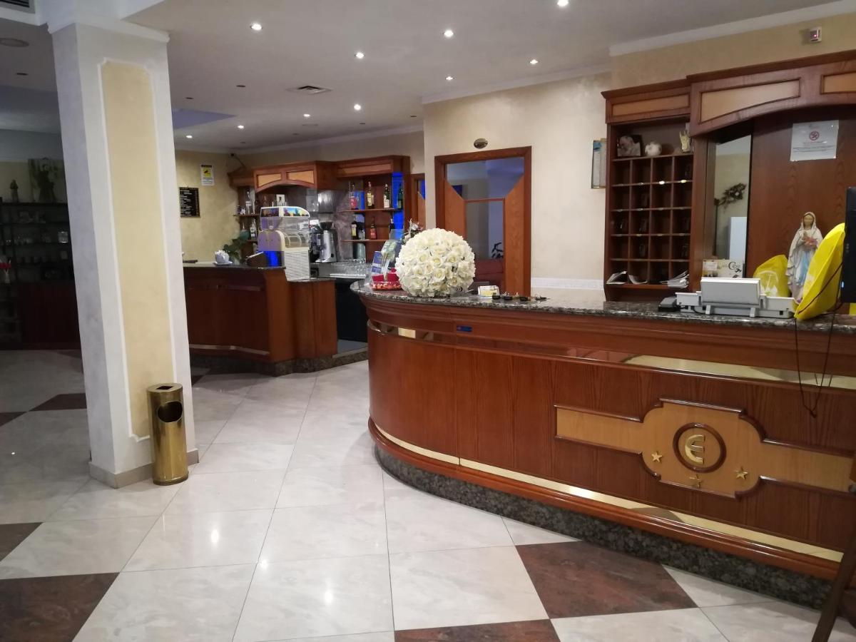 欧元酒店 圣乔瓦尼·罗通多 外观 照片