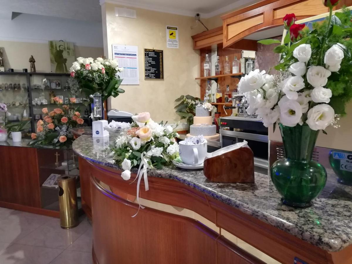 欧元酒店 圣乔瓦尼·罗通多 外观 照片