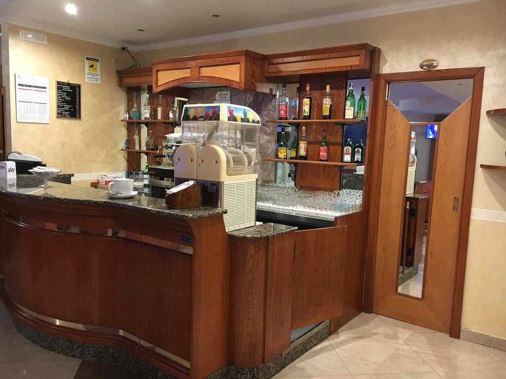 欧元酒店 圣乔瓦尼·罗通多 外观 照片