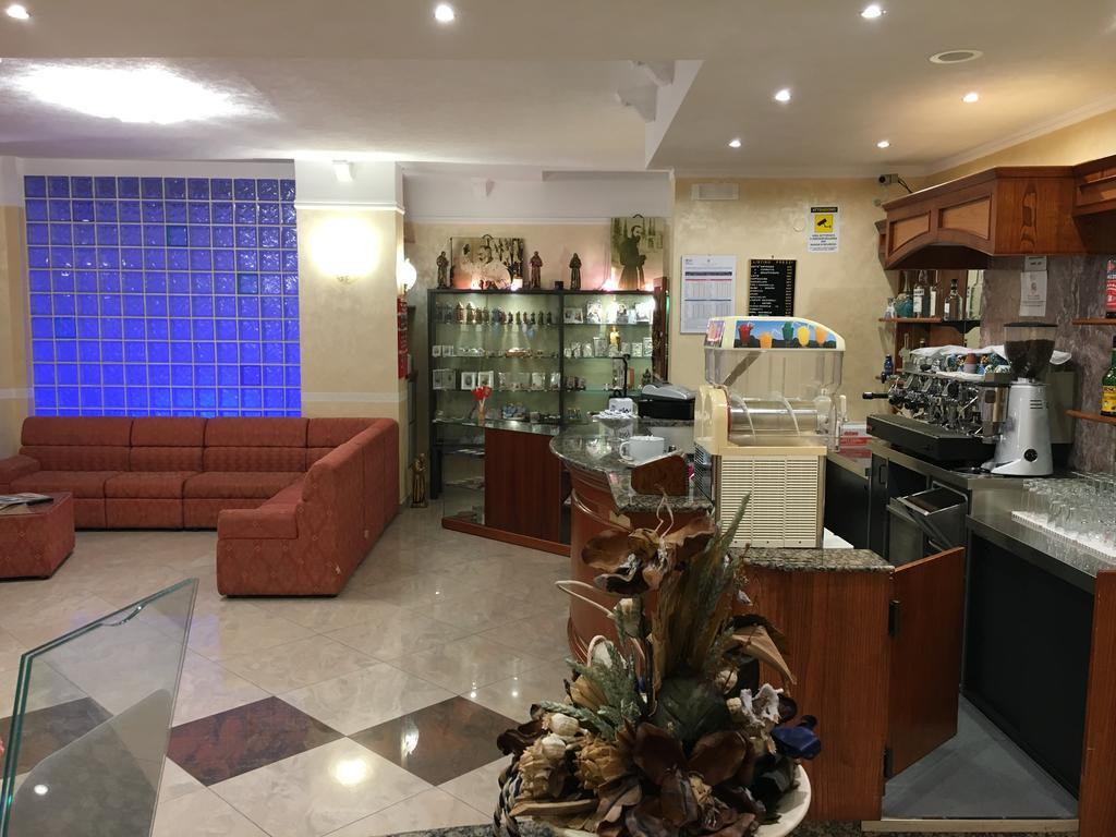 欧元酒店 圣乔瓦尼·罗通多 外观 照片